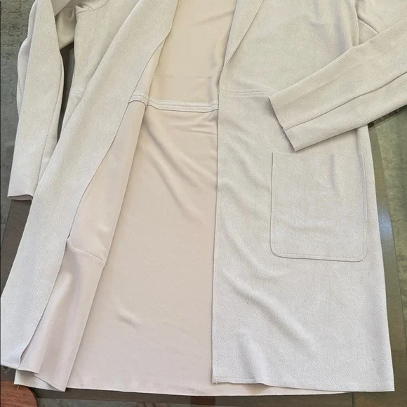 Cream Open Front Cardigan - Picture 4 of 9